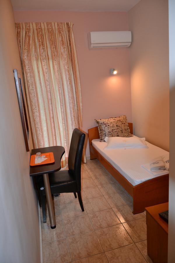 Hotel Dias Olympiakí Aktí 외부 사진